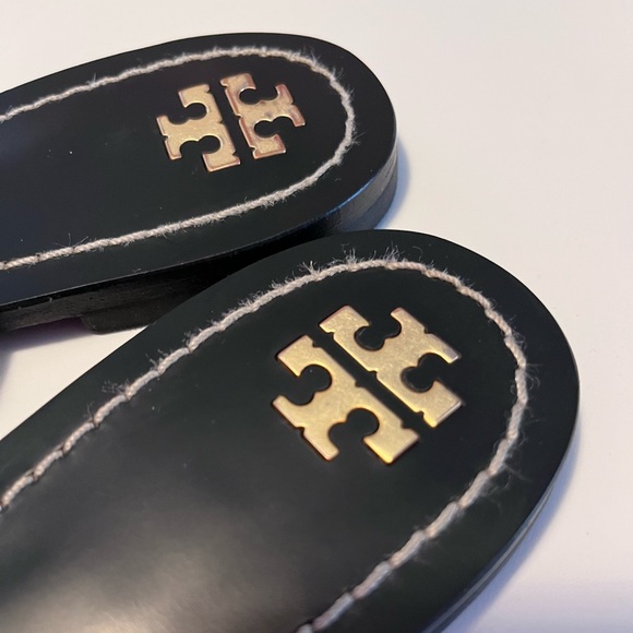 TORY BURCH | 9.5 | Great Shape! - Picture 14 of 14
